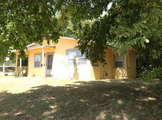 4466 Lisbon St, Fort Worth, TX 76107