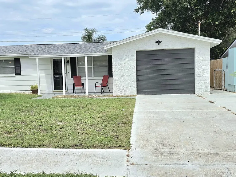 5347 Mosaic Dr — Photo 7