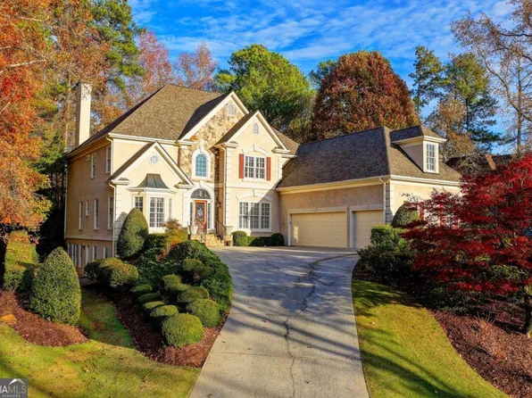 1020 Vintage Club Dr, Johns Creek, GA 30097