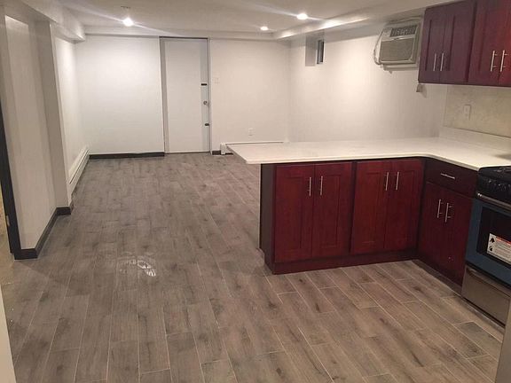 2nd image of 8657 Avon St APT 1