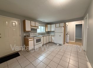 255 Nickel Rd #2, Kelowna, BC V1X4E5