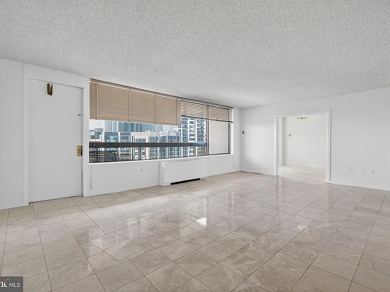 3701 S George Mason Dr #915N — Photo 4