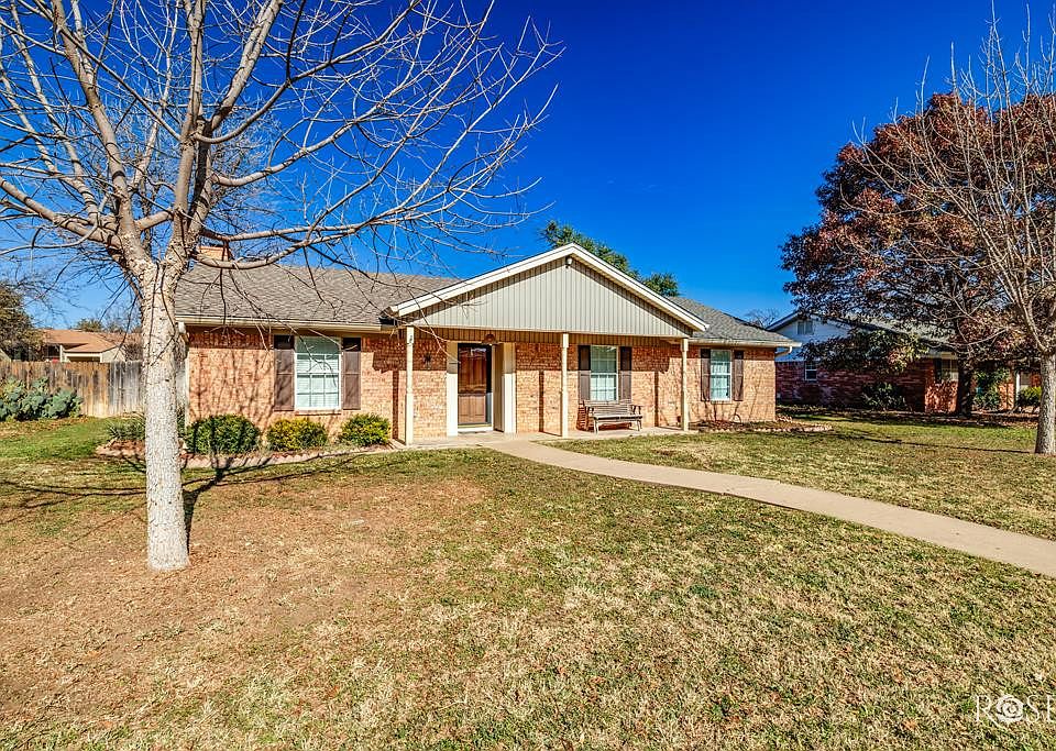 1st image of 2714 Canyon Creek Dr