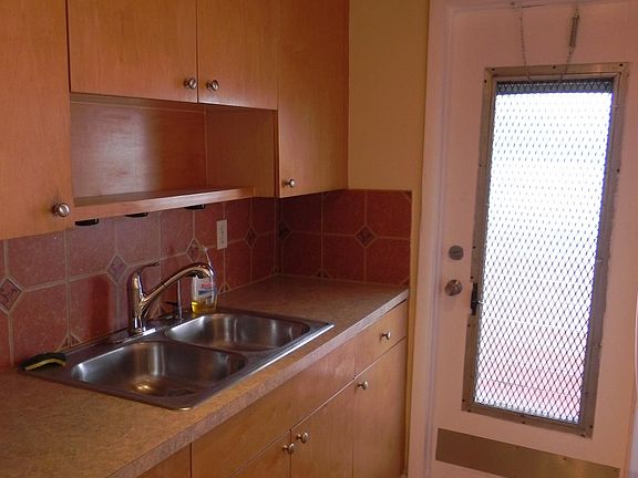 3rd image of 2530 Pierce St APT 201