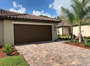 12145 Amica Loop, Venice, FL 34293