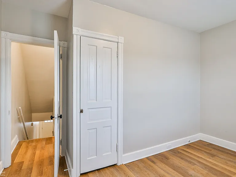 421 Union St — Photo 26