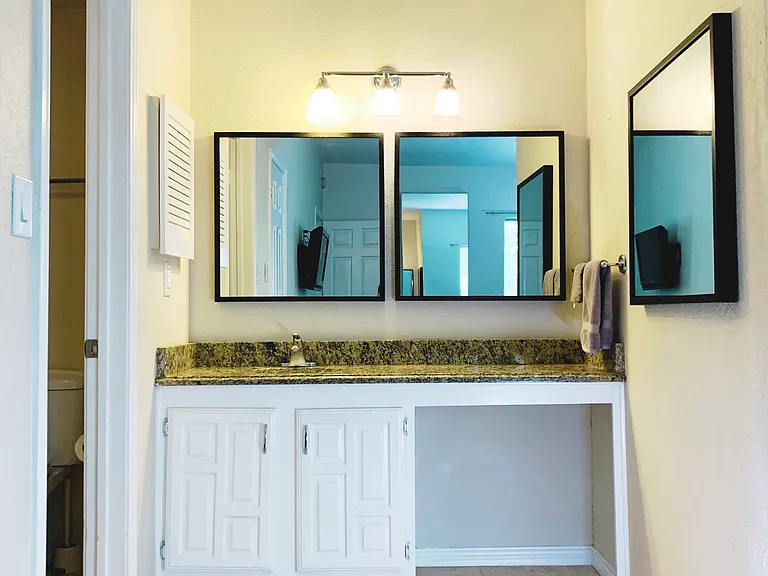 3105 San Jacinto St #220 — Photo 5
