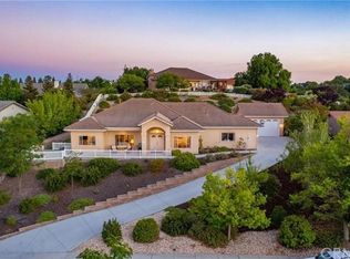 2043 Summit Dr, Paso Robles, CA 93446