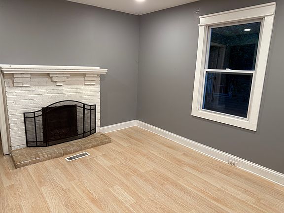 2nd image of 2503 E Glenwood Ave