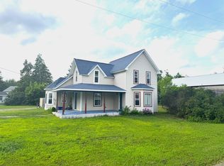 6419 E Gill Rd, Carp Lake, MI 49718