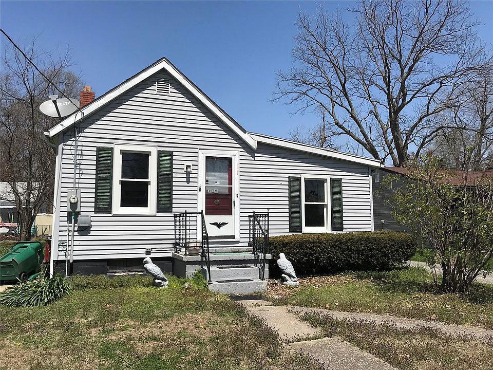 2nd image of 815 W South St