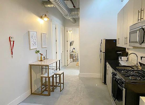 1st image of 622 Hancock St #Loft2