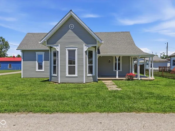 206 W Walnut St, Waldron, IN 46182
