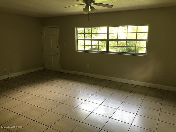 2nd image of 1268 Lakewood Dr