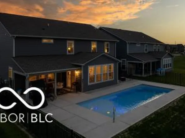 15888 Black Willow Ln, Fishers, IN 46040