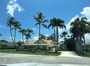 6 Cambria Rd, Palm Beach Gardens, FL 33418