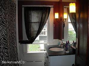 80 FRANKLIN ST LEE 006