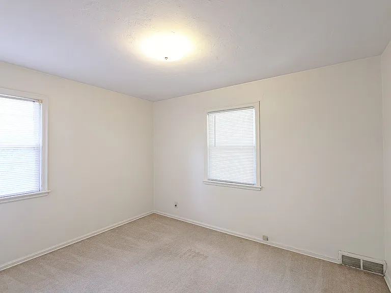 3517 Apple St — Photo 9