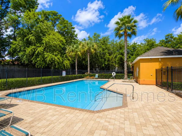 6861 Lake Mist Ln, Jacksonville, FL 32210