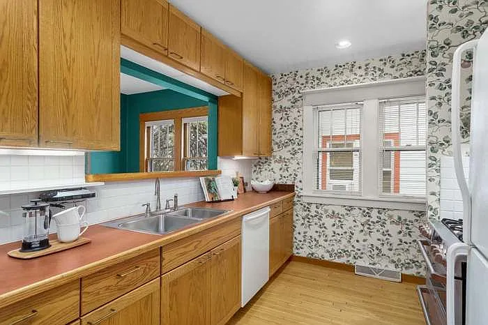 185 Exeter Pl — Photo 12