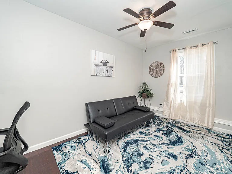 837 Woodgrove St — Photo 24
