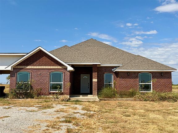 3rd image of 315 County Road 365
