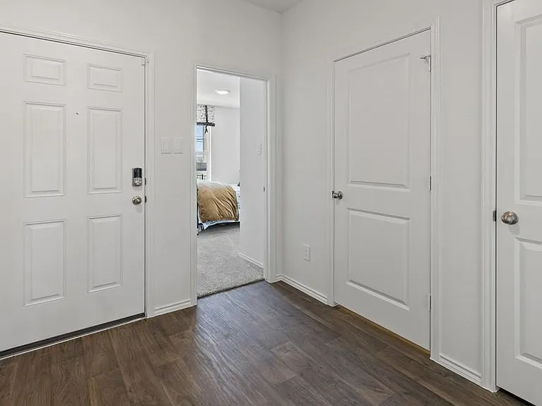 118 Lake Kemp Ln — Photo 4