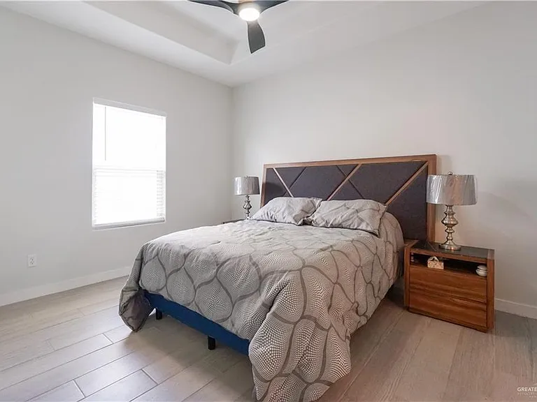 5601 Northwestern Ave #3 — Photo 10