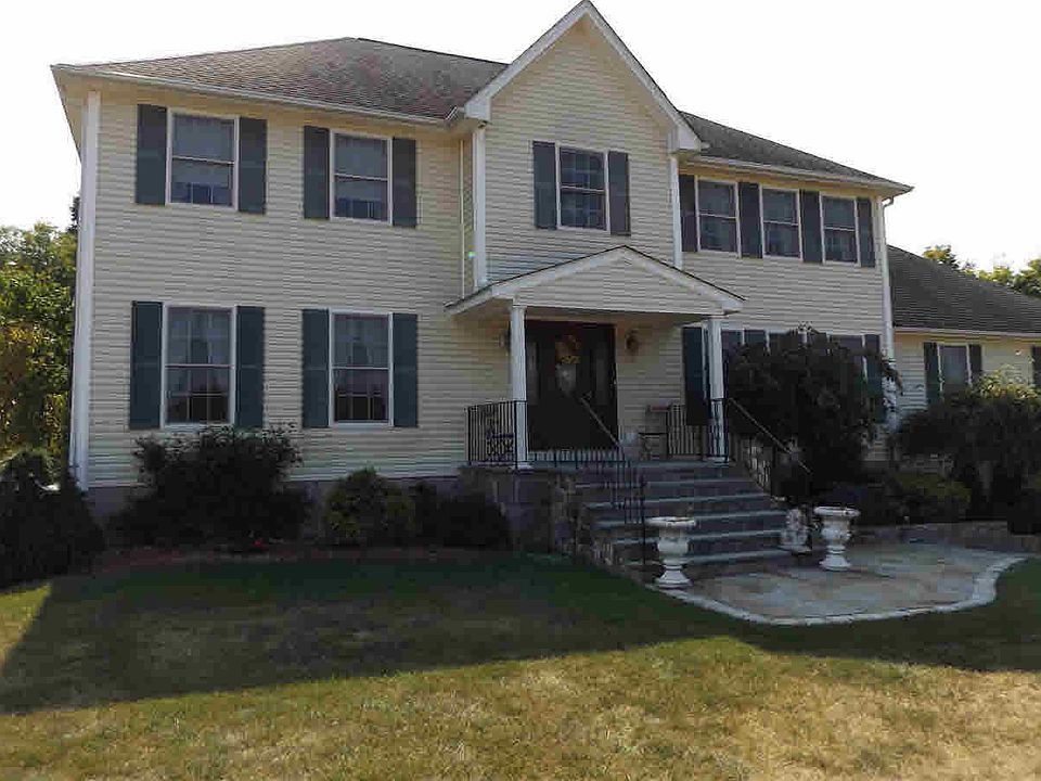 1st image of 109 Cunningham Ave #1