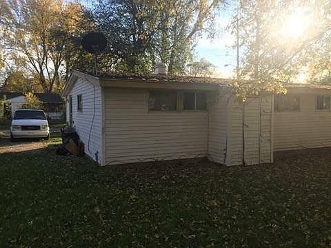 1st image of 218 W Holbrook Ave