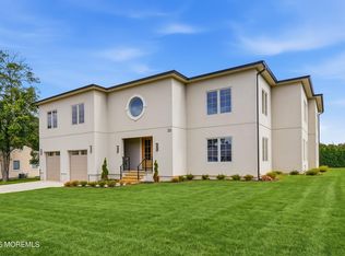 38 Coolidge Place, West Long Branch, NJ 07764