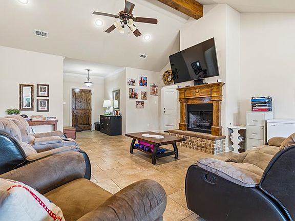 5th image of 1604 Birch Ln