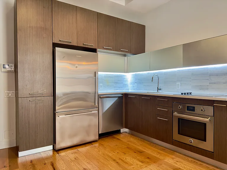 72 Willoughby St #3D — Photo 1