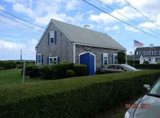 32 Hawes Ave, Hyannis, MA 02601