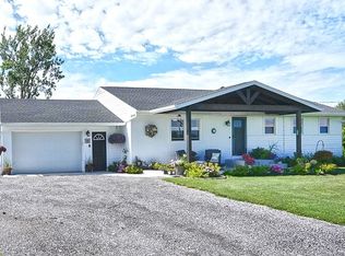 1183 Schopper Rd, East Aurora, NY 14052