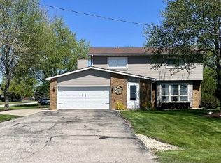 503 Boles St, Chenoa, IL 61726