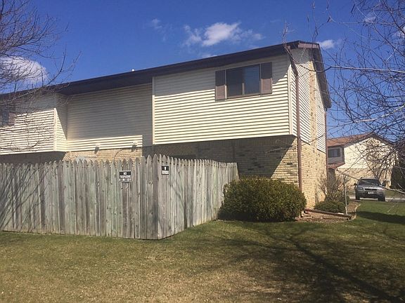 3rd image of 1141 Vogt Dr APT 1
