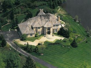 4 Covered Bridge Rd, South Barrington, IL 60010