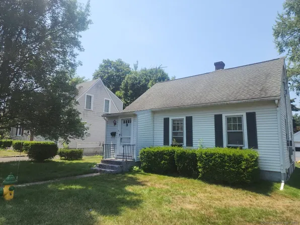 43 McKenzie St, Middletown, CT 06457