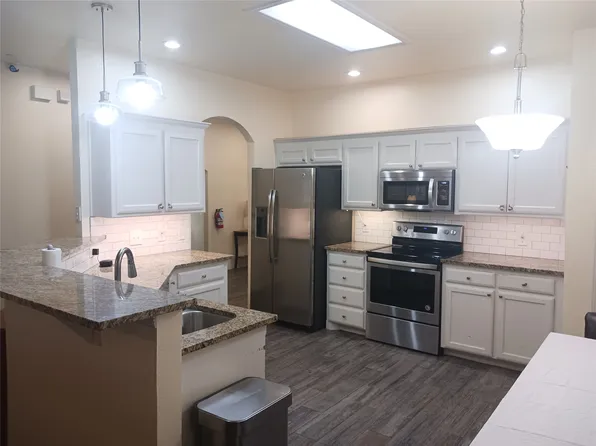 116 Roberts Dr, Saginaw, TX 76179