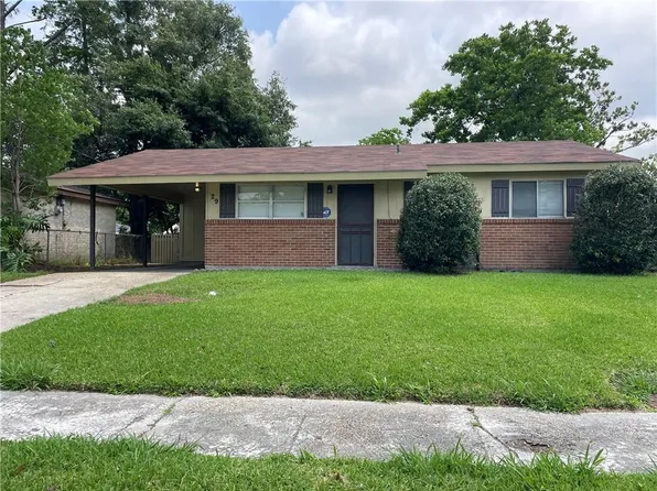 29 Evergold Ln, Westwego, LA 70094