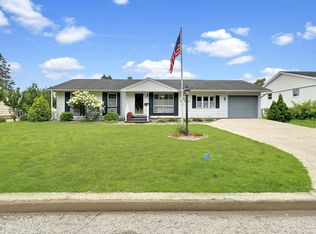 2109 12th Ave S, Escanaba, MI 49829