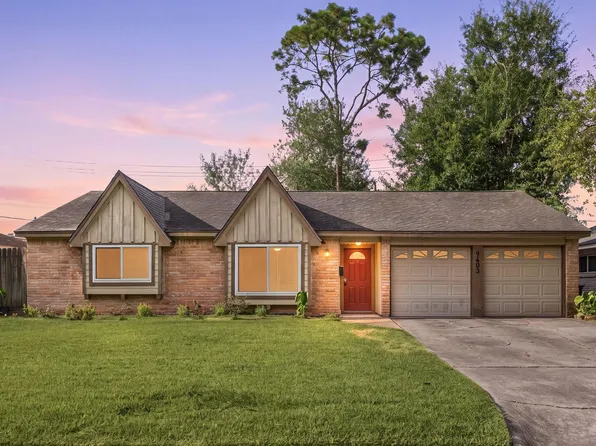 9403 Beverlyhill St, Houston, TX 77063