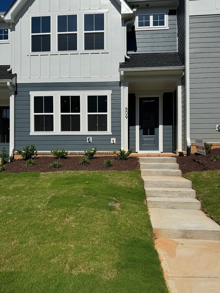 Building Photo - 609 Callan View Ave #609