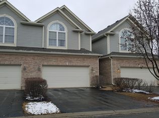 3841 Willow View Dr, Lake In The Hills, IL 60156