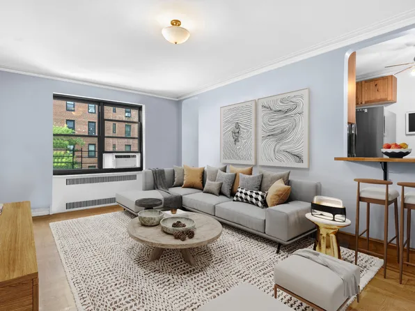 50 Park Terrace East image 1 of 8