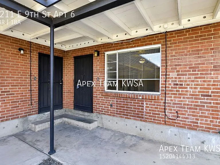 1211 E 9th St #6 — Photo 24