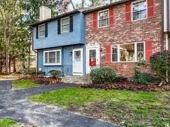 5 Treetop Ln #2, Kingston, MA 02364