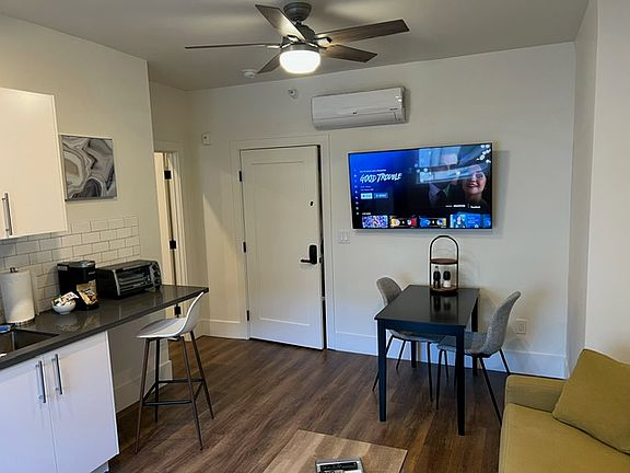 3rd image of 155 W Santa Clara St APT 316