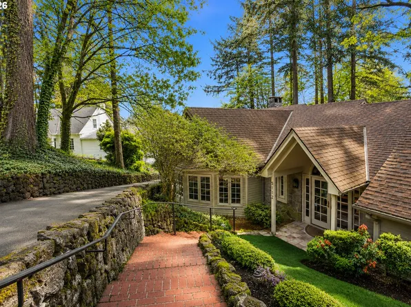5112 SW Hewett Blvd, Portland, OR 97221